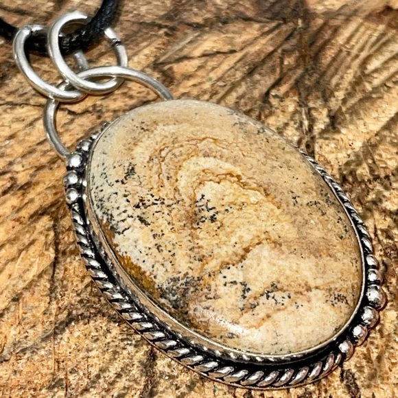 Picture Jasper Pendant 2 1/4” - Picture 13 of 17